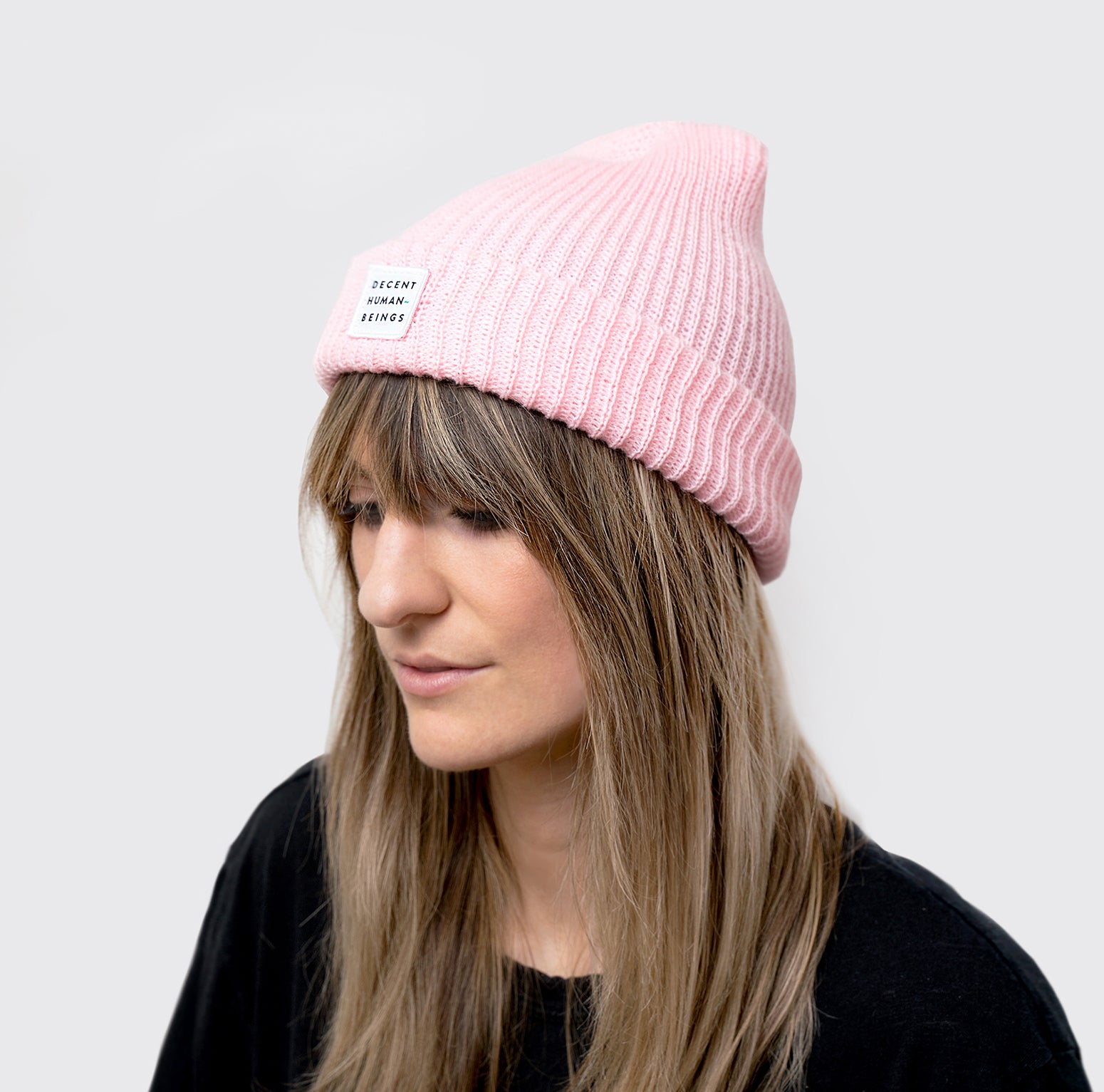 RIBBED KNIT LOGO PATCH BEANIE - BLOSSOM